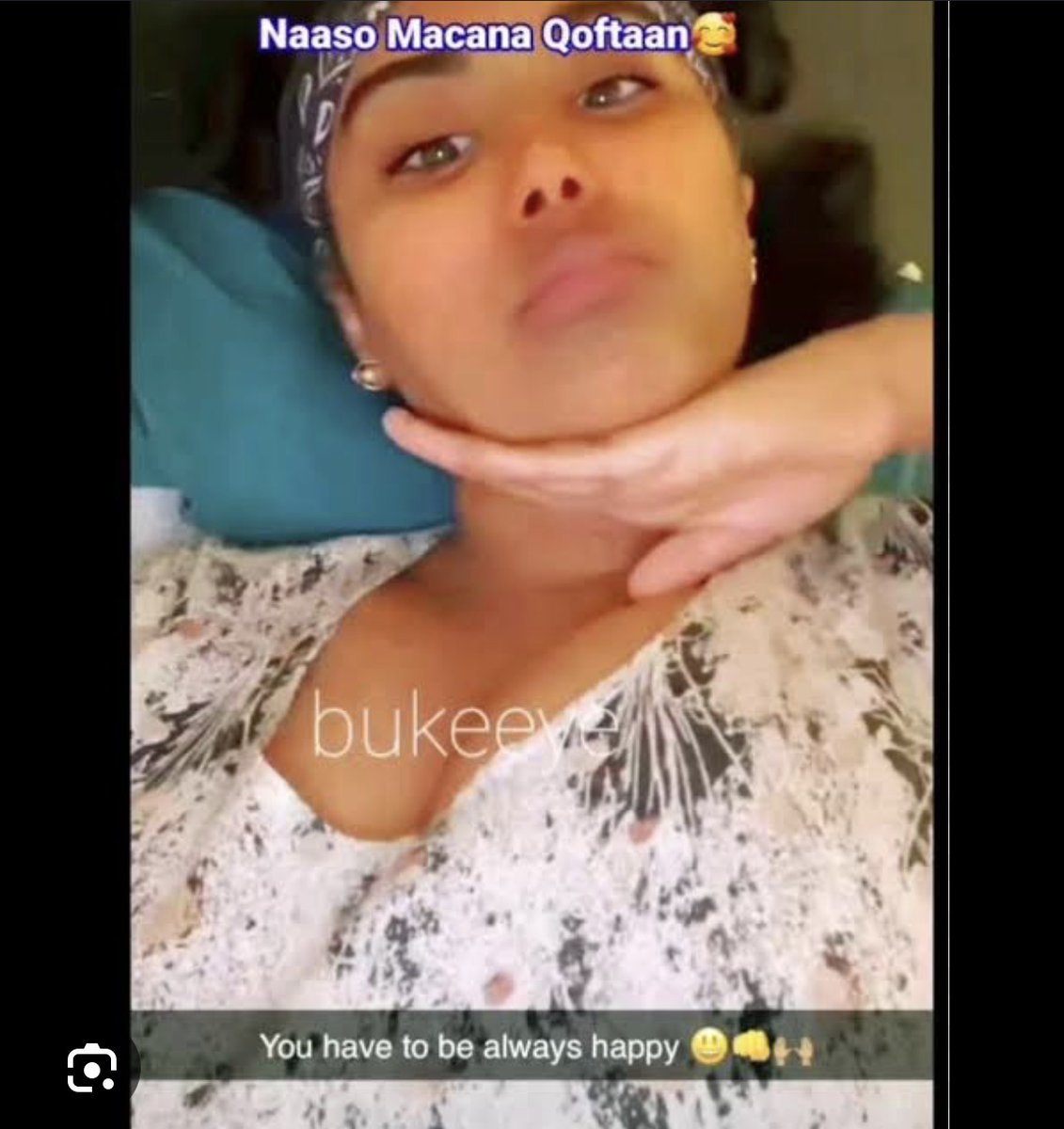 notrickowen's tweet photo. @somaligirls17 Who is she and how can I get more? https://t.co/FumdI61fFT