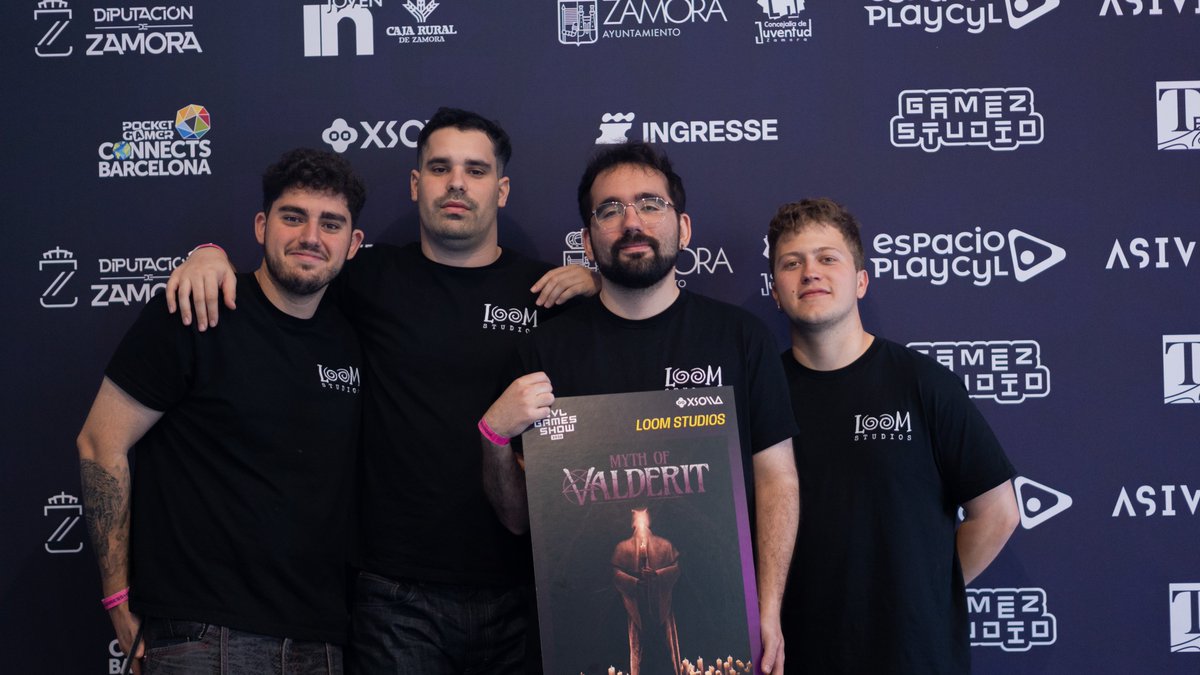 LoomStudiosBcn's tweet photo. Dos días después del @CylGamesShow 

Fue un placer compartir nuestro trabajo con los asistentes, conversar con aficionados al género y conocer a otros devs.

Increíble, recibir feedback de la comunidad.

Muchas gracias a la organización y a @djpanchi1 por hacerlo posible 💯

🧵⤵️ https://t.co/4l9xiSfclD