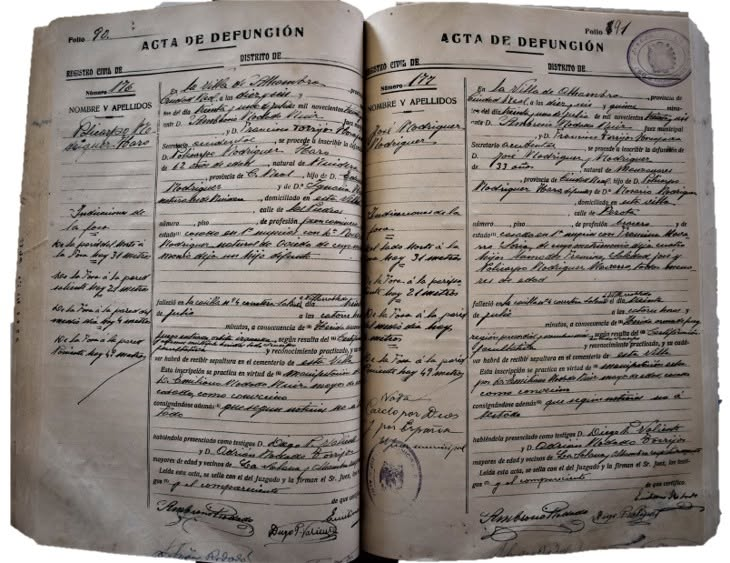 HistoriAlhambra's tweet photo. Como historiador y alhambreño, estos espacios resultan fundamentales para todos los que nos dedicamos a investigar nuestro pasado. El Archivo Histórico de Alhambra, además, está bastante adecentado y apañado. https://t.co/ll65k1jp3L