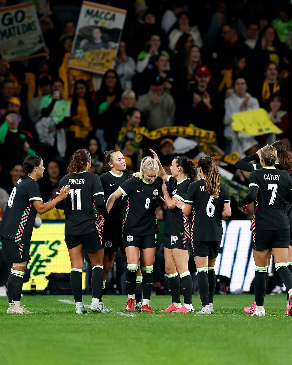 TheMatildas's tweet photo. Last night under lights ✨🏟️

#Matildas #AUSvMEX https://t.co/65dyrQ6spD