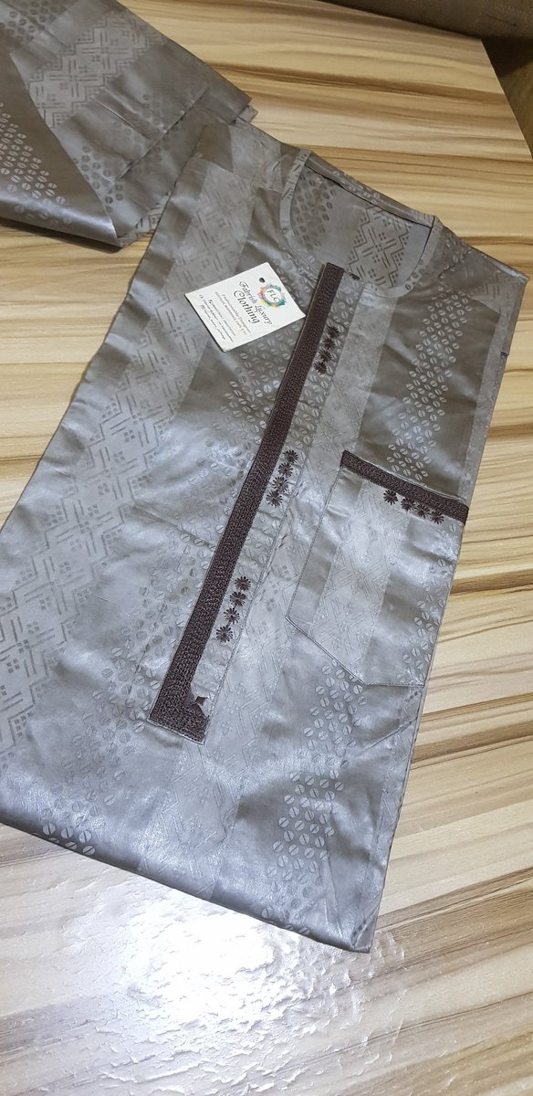 FabrishBukhari's tweet photo. Premium Bespoke &amp; Textile Designs ✂️
Quality You Can Trust 🔥
Nationwide Delivery 🇳🇬
Location zaria kaduna state Nigeria 
📩 DM / WhatsApp 08060738167
DELIVERY nationwide 🚘

#fabrish_clothing #nigeria #kadunaclothings✂️#kano #alvenariaestruturalracion https://t.co/GycgrZntWS