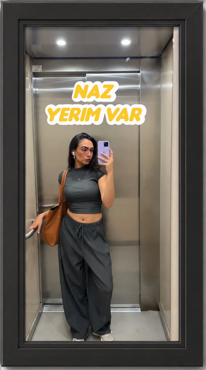 ciwuro42984's tweet photo. 💘💘Tatlım💋 beni mı arıyorsun eses burda aceleye getirmeden  aşk ve muhabbetle  kahve içmeye bekliyorum💘💘 iletiş wharsap
0 539 629 7119
#eskişehirbağlar
#eskişehirbayan 
#eskişehir https://t.co/qA0txZNNeC