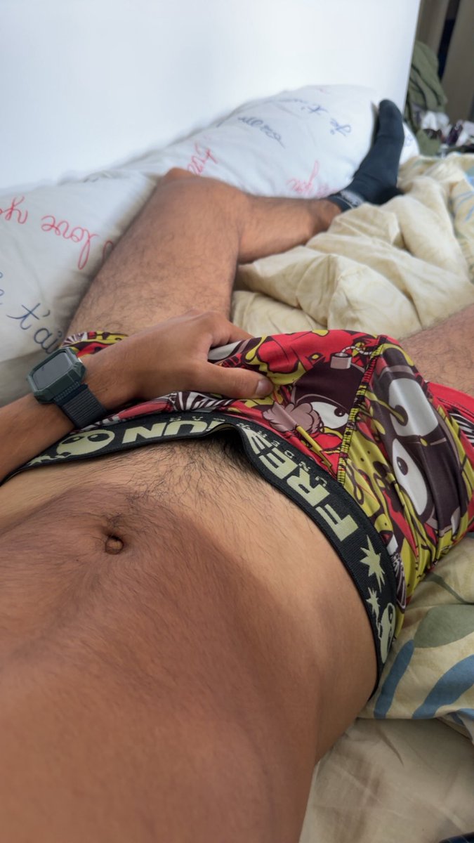bidibiduboudi's tweet photo. Rien de mieux que se branler dans le freegun de son frère tellement détendu et usée 🥵🔥 #freegun 

🔁 RT pour plus de contenu 😏 https://t.co/i2i8KXTXXb