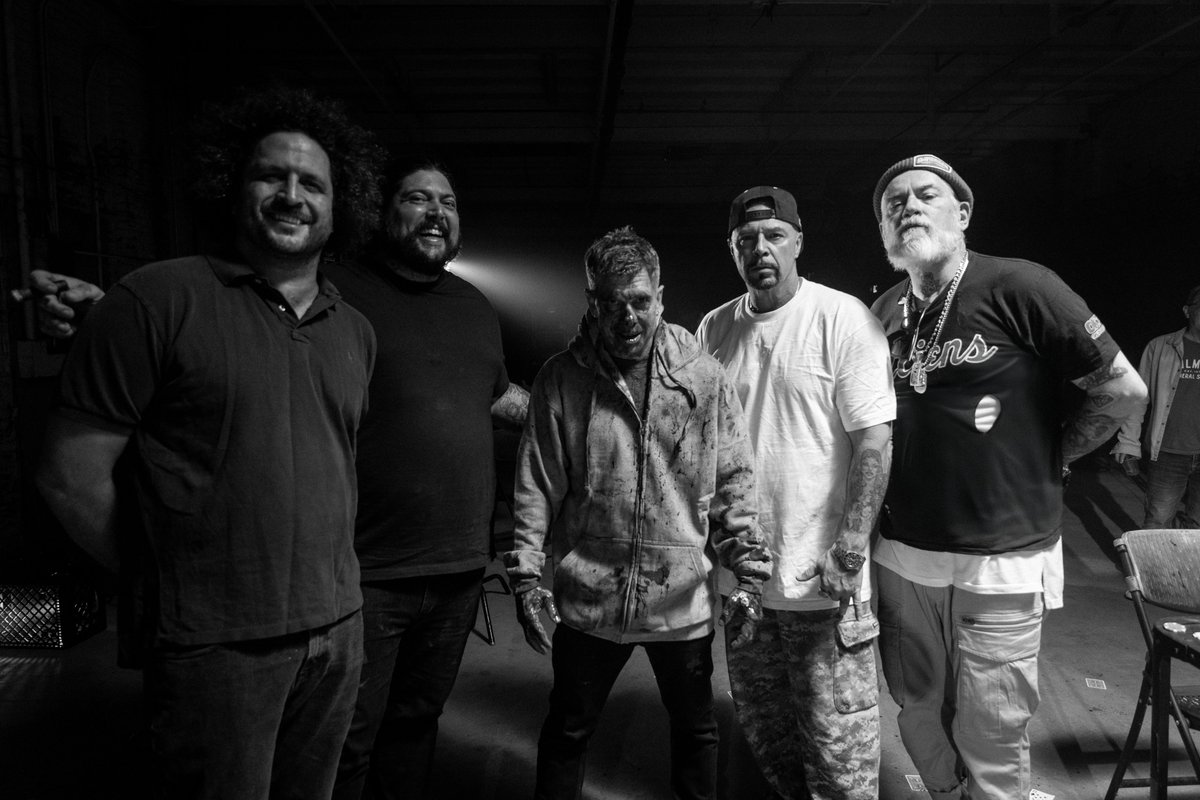 OGEverlast's tweet photo. Appreciate all the love you've shown the "Losing Man's Game" music video. Huge thanks to everyone behind the scenes who helped bring this one to life.  If you haven't yet, go watch the video, stream the song &amp;  presave/preorder the new album.  All links in bio.

📸 Andrea Walter https://t.co/WozrbIq8Cm