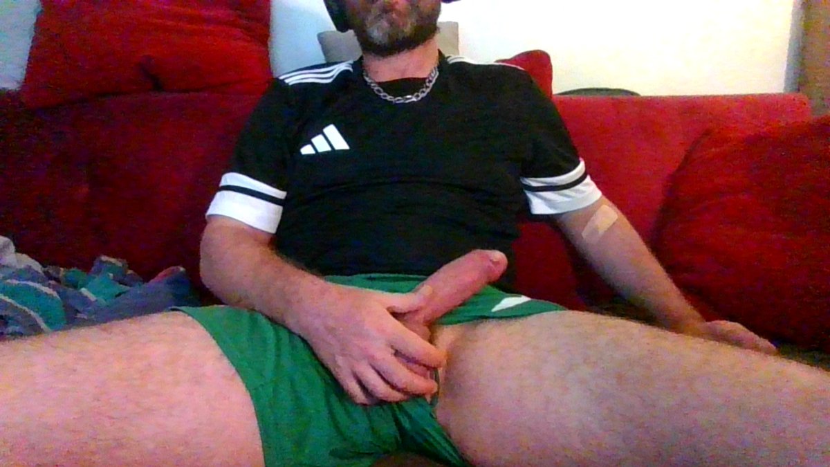 ChibreSteve's tweet photo. Bulge Canap Expose 🤟🏽
#teamexhib #branle #potes #cock #masculine #solo #masturbation #edging #cum #wank #gay #bi #teub #bite #branleur #bulge #sturbeur #ruteur #bator #poto #masc #zob #malecreator #jerkoff https://t.co/QyLTYtgWSg