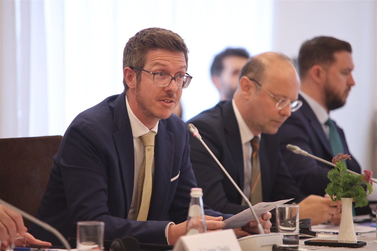 swissaal's tweet photo. Strengthening the Parliament’s oversight role
At a roundtable discussion with the Parliament’s Committee on Citizens' Initiatives, Cooperations, Members of Parliament, civil society organizations, discussed ways to enhance the effectiveness of parliamentary oversight in Albania. https://t.co/f8jPCDM6Jk