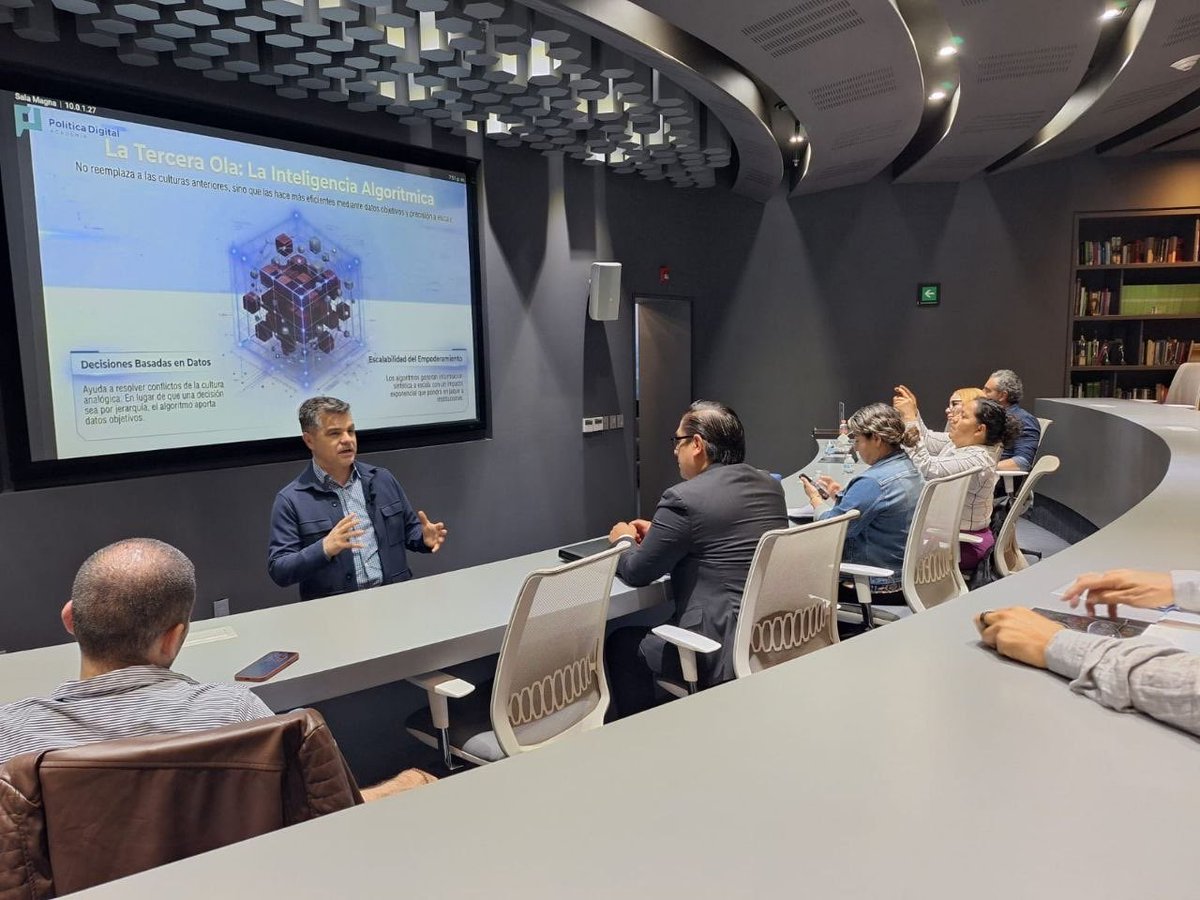 MgBranding's tweet photo. Único Diplomado en Inteligencia Artificial para Líderes en la @AcaPolDigital. 

Quien entienda la IA tendrá oportunidades. Pero quien la gobierne tendrá ventaja. 

✅ Registro con valor curricular SEP
📅 Iniciamos el 18 de junio

¡Inscríbete! 👉 https://t.co/au3NT5Fi7M

#PiensaComoExperto #InteligenciaArtificial #IA