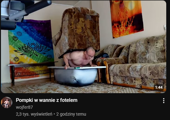 frajgo's tweet photo. fajna ta główna https://t.co/QSWtIlptLq