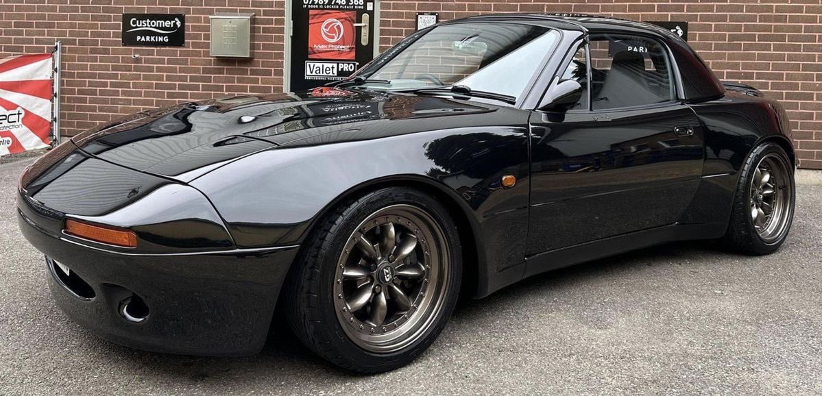 rx512a_miata's tweet photo. どなたかNAロドのフロントバンパー(ボディショップハヤシ製)のものをお持ちじゃないでしょうか？？

持ってる方いましたらご連絡欲しいです！

現在のハヤシさんのご連絡先をご存知の方もお教え頂きたいです！

 #拡散希望
 #MAZDA
 #ユーノスロードスター
 #ボディショップハヤシ
 #Bodyshophayasi https://t.co/WRWjvyR3g4