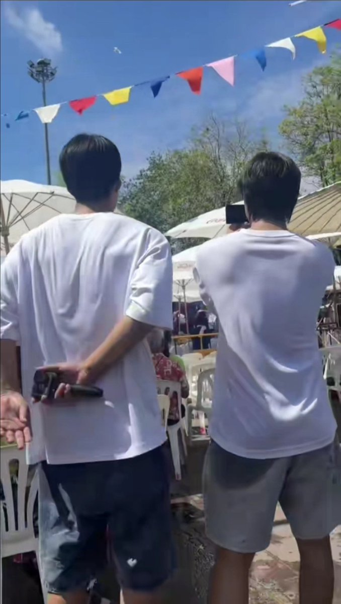 jinny65543's tweet photo. คัลแลนค่ะ  เอ็นดูเพราะเมนเราเอ็นดู เขาเป็นพาร์ทเนอร์คนสำคัญที่พาให้เมนเรามายืนจุดนี้  คือคนที่ไม่ว่าจะยามสุขหรือทุกข์ ไม่ว่าจะบทบาทไหน จะเห็นยืนอยู่ข้างเมนเราเสมอ เป็นคนที่มีการพัฒนาตัวเอง เป็นเหมือนน้ำที่ไม่เต็มแก้ว  เพราะแบบนี้ตัวเราก็อยากสนับสนุนถึงแม้ว่าจะไม่ใช่เมนเราก็ตาม https://t.co/f79r9f9TsS