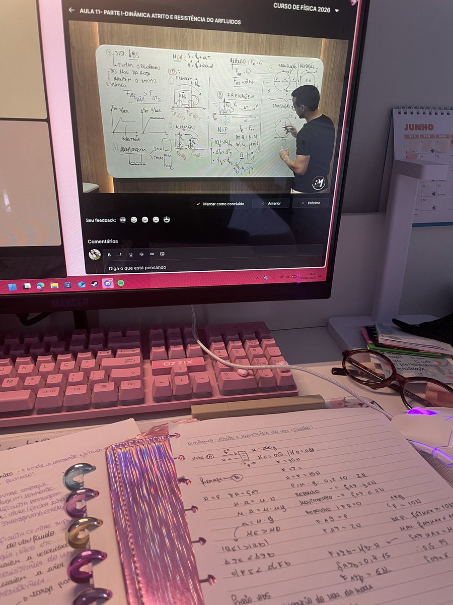 studyre_'s tweet photo. Ultimamente, estudar Física tem sido mais interessante do que qualquer outra matéria https://t.co/ztnM37gFbB
