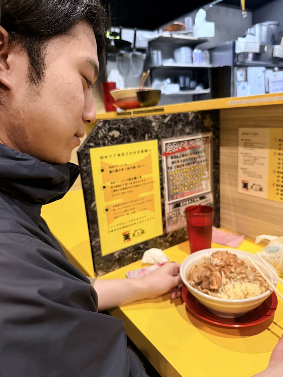 wnsm2000's tweet photo. 1日頑張った！！ https://t.co/p9qVWa58y8