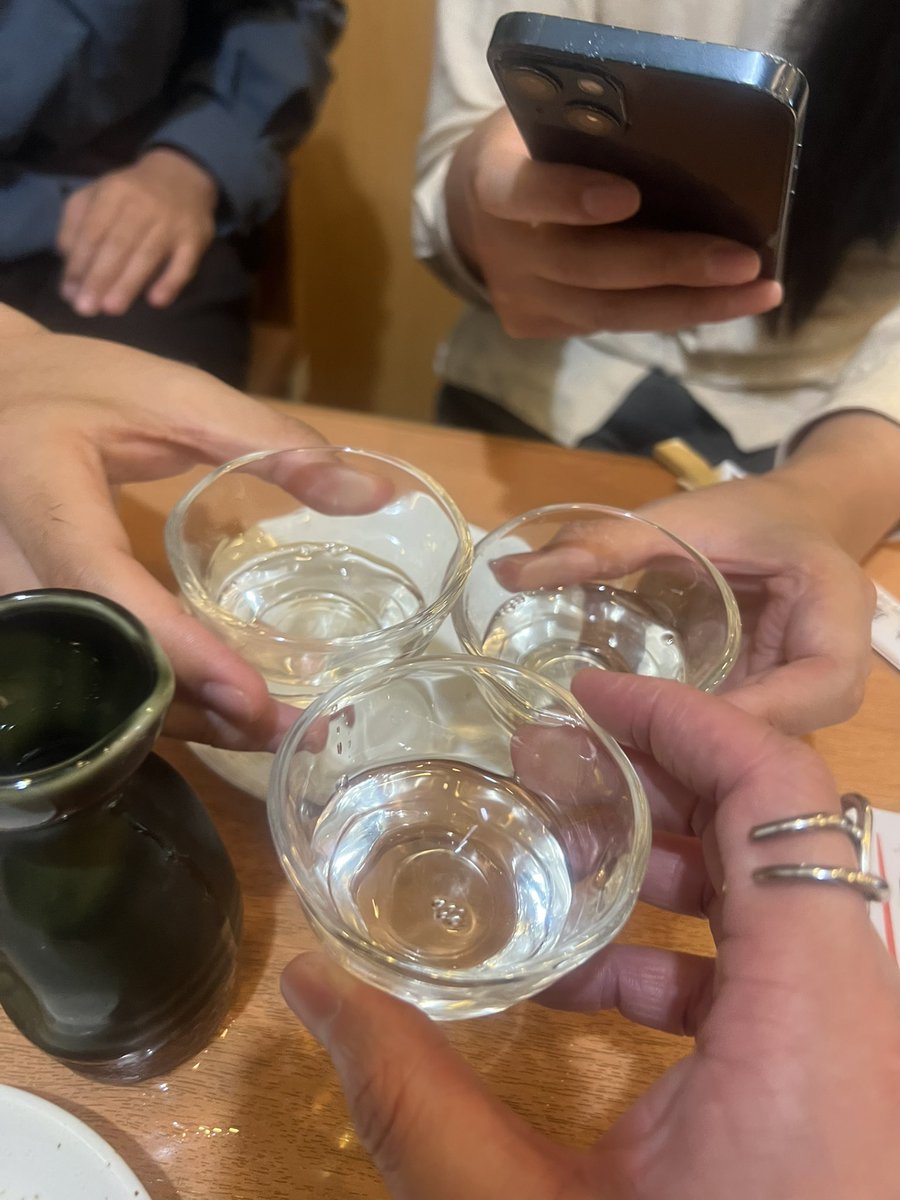 churasanta_'s tweet photo. 渋谷集合！
かけこみで合流し〆ラーメンからの飲酒ウォーキング https://t.co/kuBH57TOVU