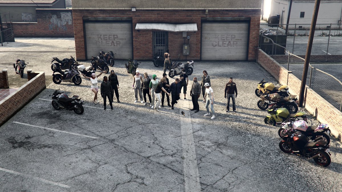 Wakigechan_n's tweet photo. #00BASE
次回も楽しみです🔥
ありがとうございました🥂

#GTA5 #GTAOnline #CWisteria
#RockstarGames https://t.co/8m0BzluO0v