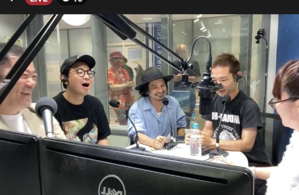 ok_chuzan's tweet photo. かわさきFM #琉球リミテッド 生放送ご視聴、たくさんのメッセージありがとうございました✨📻

#ミライバトンオキナワ FESチーム一同、6月23日慰霊の日の本番当日に向けてさらに盛り上げて参ります🌺

引き続き応援よろしくお願いいたします！ https://t.co/TYzelt4duU
