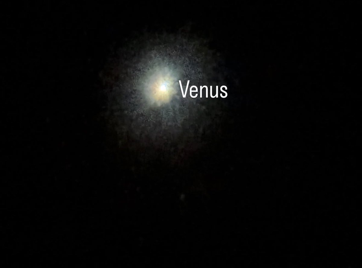 EnthusiastSpace's tweet photo. Venus and Jupiter coming together in a conjunction event this week.
#spacetwitter #astronomy #spitter #spacetwt https://t.co/OIZAimCKNR