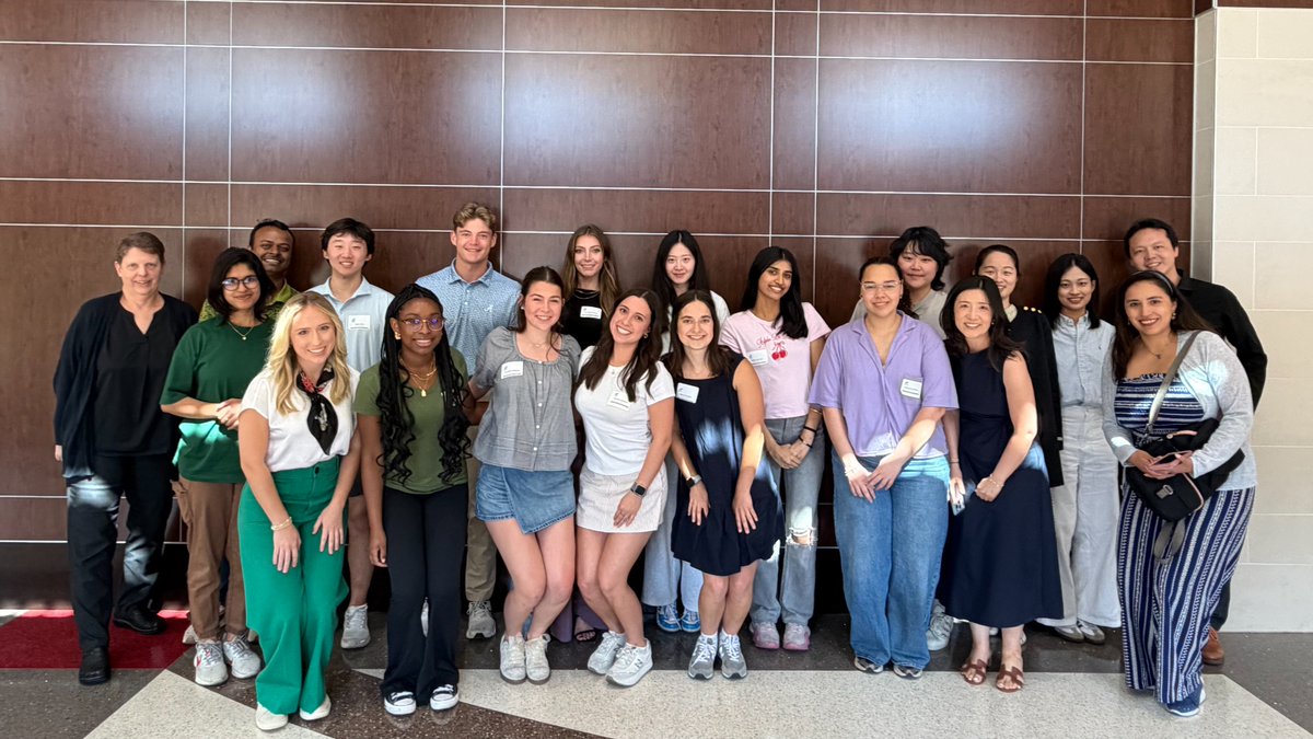 REEU_ECN's tweet photo. Dr. Kong Lingyan's cohort is in full swing this summer, bringing together 10 students from 9 universities to take food and nutrition research from the bench to the community 🥬🔬 

#REEU #USDA #NIFAimpacts @usdagov @UofAlabama @TAMU @TamuAgrilife @aglifesciences @ALECaggies https://t.co/sB8SYWfKkq