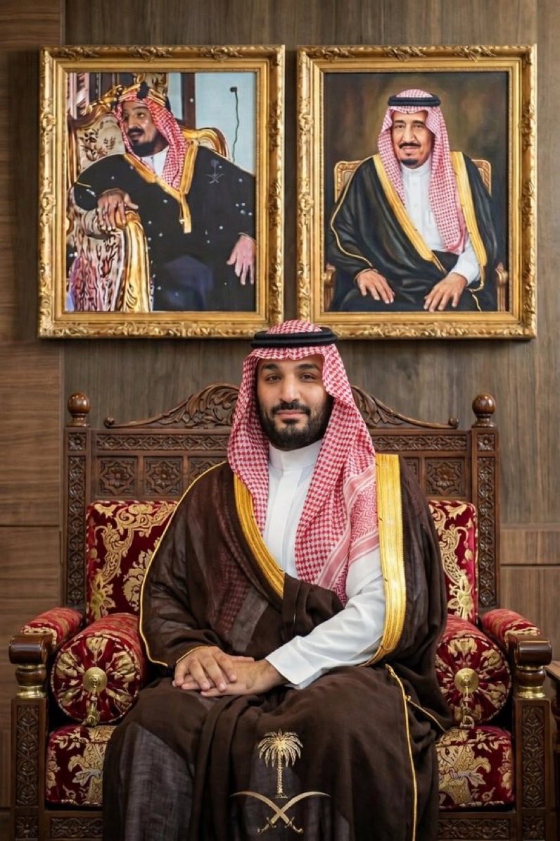Sharifa055466's tweet photo. #ولي_العهد_يستقبل_المهنيين
#محمد_بن_سلمان‌
#عاد_عيدك_سيدي
@AzizbagBag

"اللهم أمين 🤲
حفظه الله ورعاه وسدد خطاه
وكلّ عام والوطن وقيادته بألف خير💚🇸🇦" https://t.co/r9vVzqmXKy