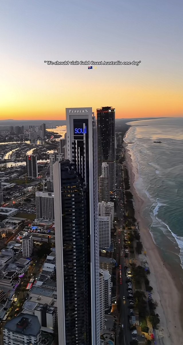 Captainmetax's tweet photo. Good evening from Gold coast. https://t.co/Y4ZbjO6jBn