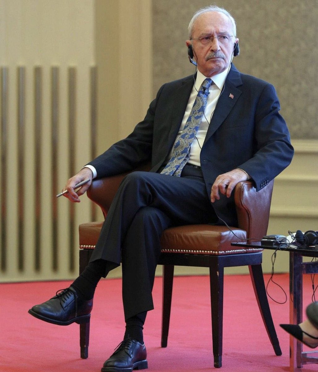 raskolibov's tweet photo. 7600’den gram almaya giderken benim ciddiyet https://t.co/5iRDL7hWlQ