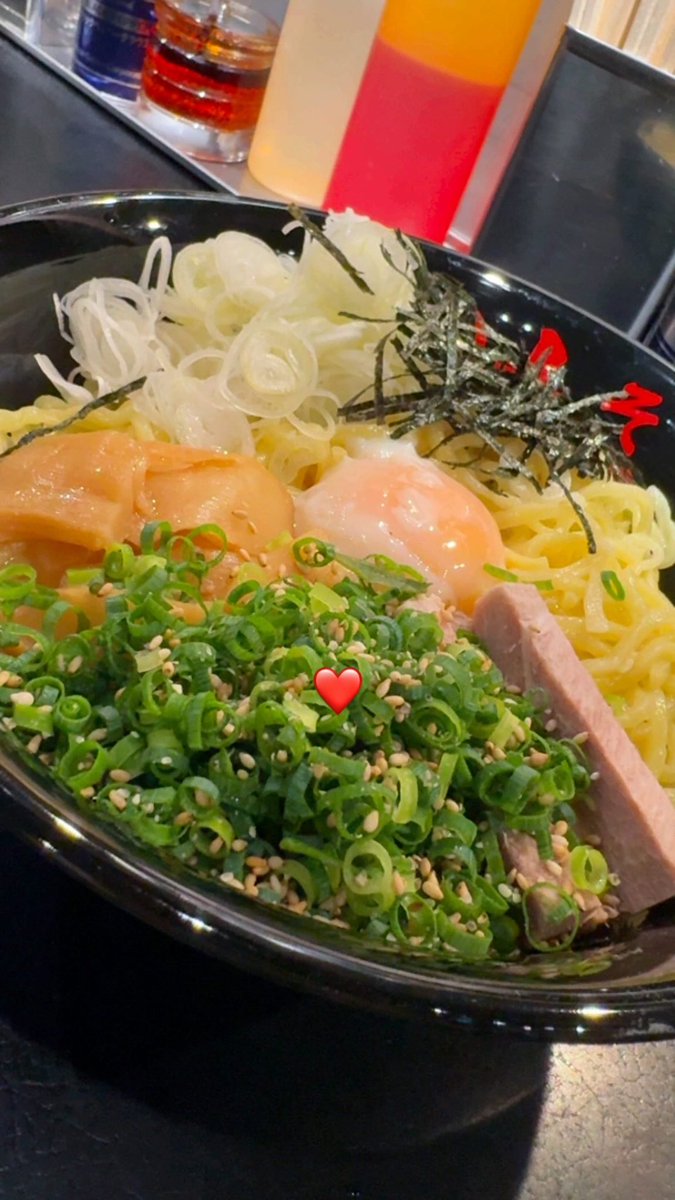 mi199701's tweet photo. 退勤してます！
油そばたべてる🐷
#leje #leje滋賀 https://t.co/F1526JsZnA