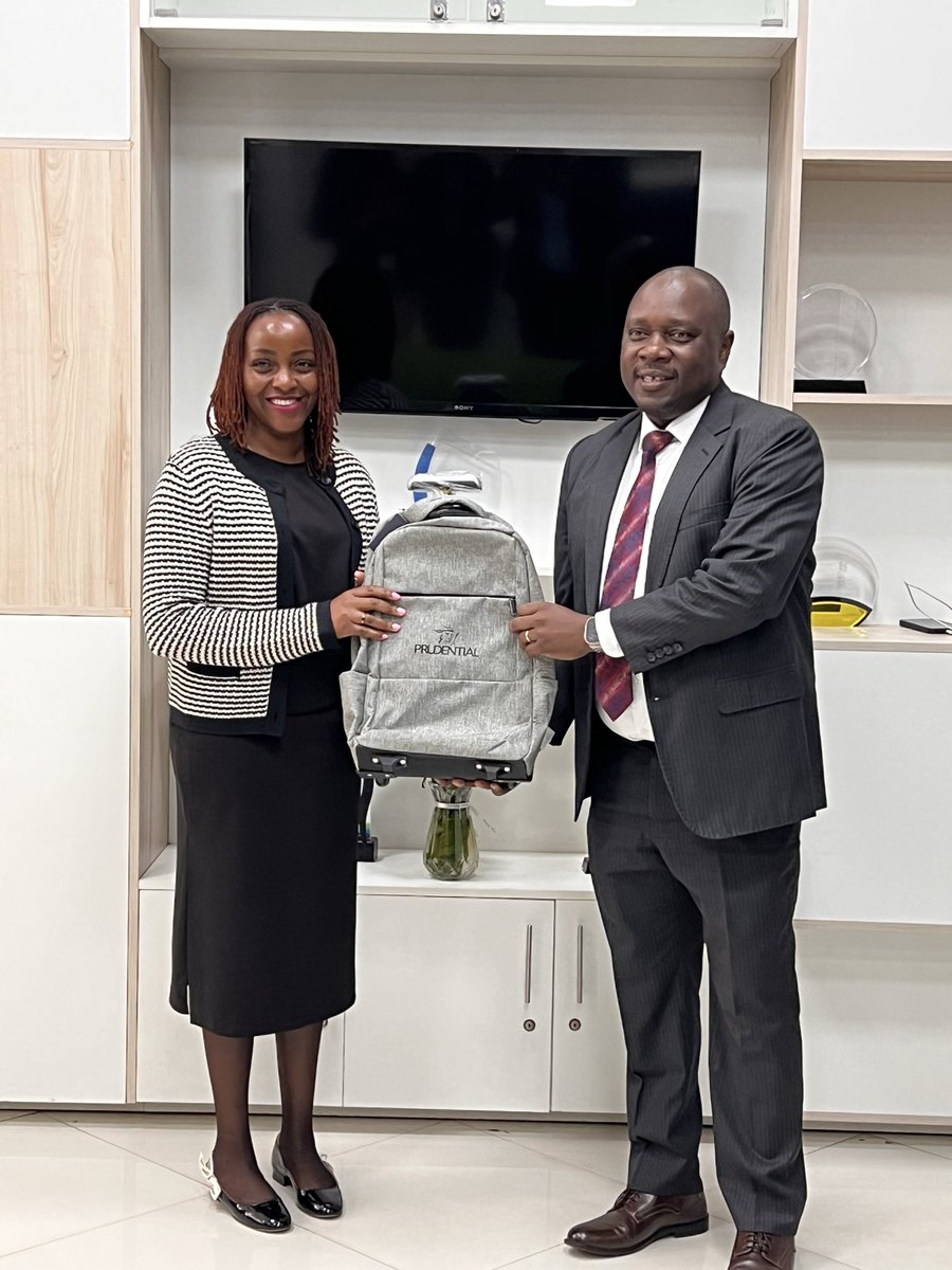 PrudentialKenya's tweet photo. This morning, our Bancassurance team led by Catherine Thiongo, Bancassurance Relationship Manager, connected with the top-performing teams for April and May at Standard Chartered’s Chiromo Branch in Nairobi. https://t.co/uF0m8klwkH