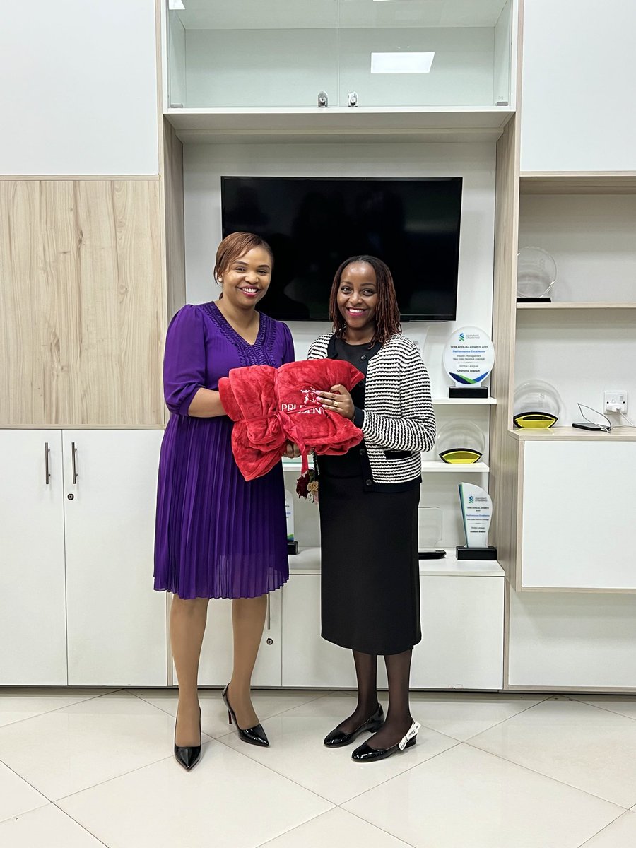 PrudentialKenya's tweet photo. This morning, our Bancassurance team led by Catherine Thiongo, Bancassurance Relationship Manager, connected with the top-performing teams for April and May at Standard Chartered’s Chiromo Branch in Nairobi. https://t.co/uF0m8klwkH