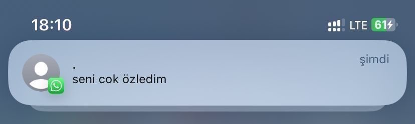 isvaraenerji's tweet photo. Asla bi araya gelemeyiz dediğin o kişi bu gece sana mesaj atacak. Manifestlemek için takip et ve favla! https://t.co/ZcuuX8YOnj
