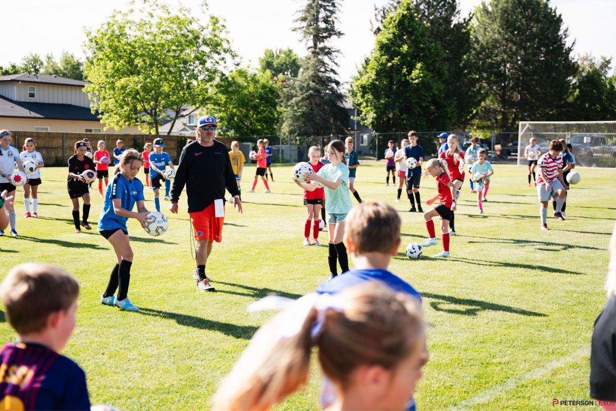 BroncoSportsSOC's tweet photo. First summer youth camp in the books 📚

#BleedBlue | #WhatsNext https://t.co/ZNVVdqf1Qa