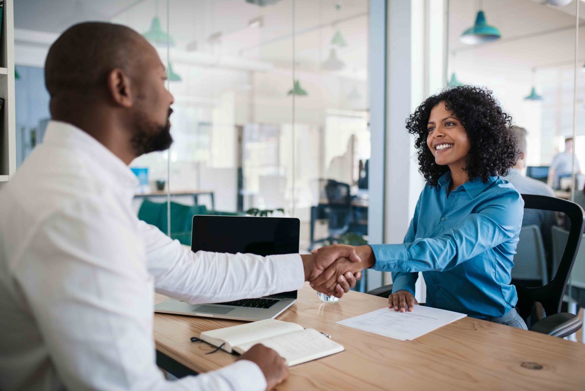 solacebenefits's tweet photo. Step into a high-impact role at Solace. 
We’re hiring a Business Development Consultant to drive growth and expand our client base.
Apply now and make your move https://t.co/tkc6Lhm2zP https://t.co/zHy4RRQ4Ji
