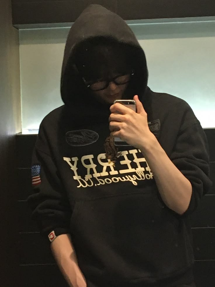raven หโ๐ฉโ ๐ชโห tweet media