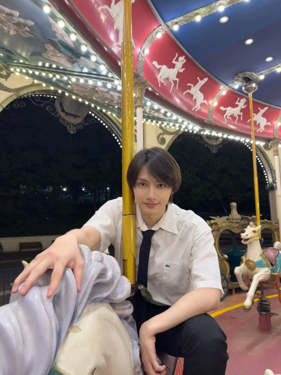 jnwzmoon's tweet photo. 突如私の脳内に溢れ出した
存在しない記憶 https://t.co/JOTzX2JL9z