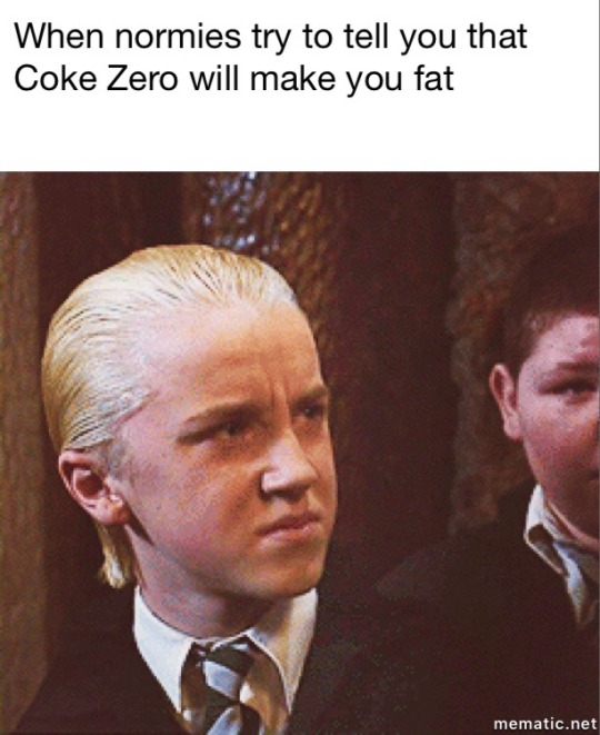 liminaliso's tweet photo. i was going through some really old tumblr post from almost a decade ago and i'm crying this is so cringe https://t.co/d9kHU1ayiL