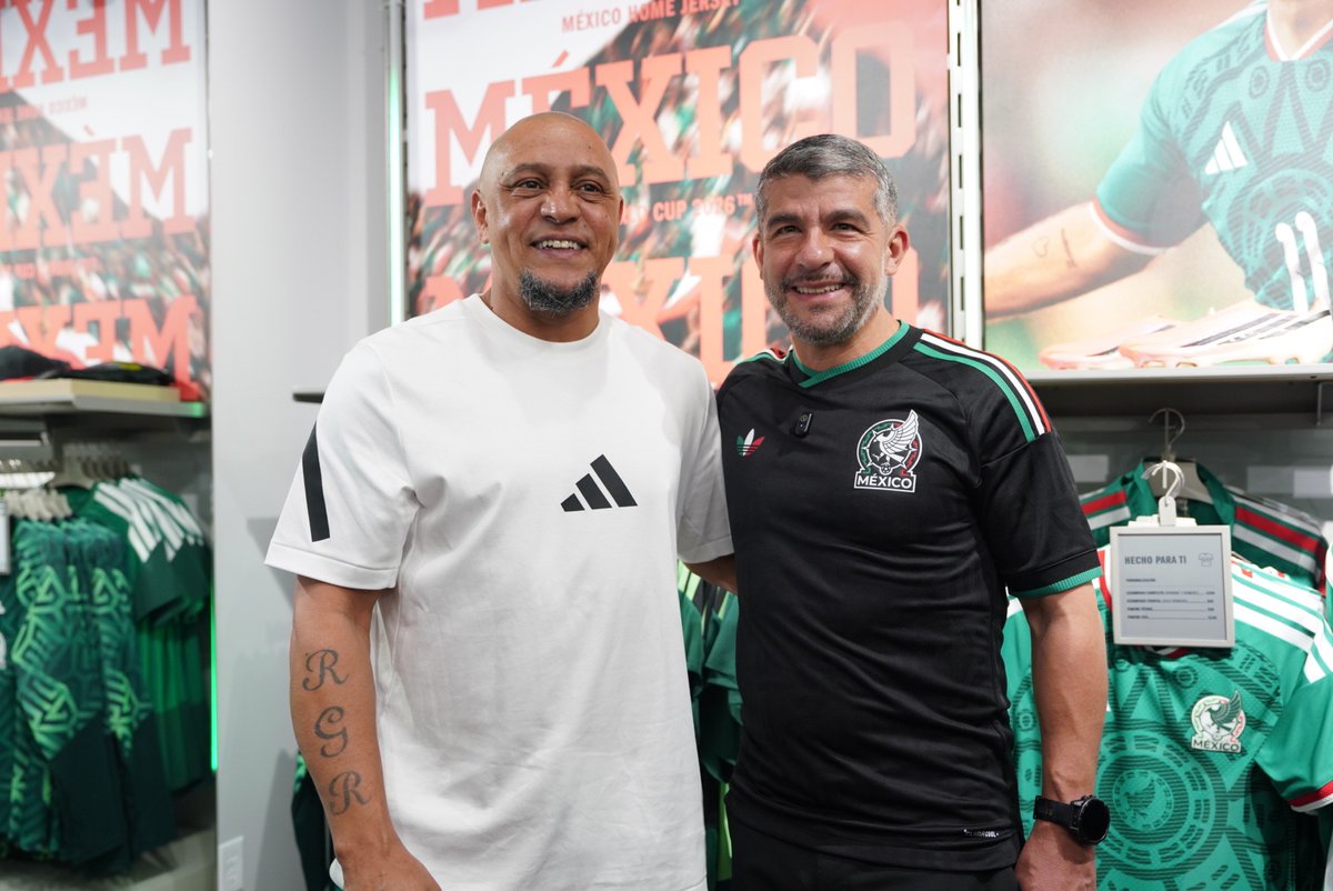 mauriciotabe's tweet photo. Estuve en la reapertura del Brand Center de @adidasMX más importante de Latinoamérica y, claro, está en Miguel Hidalgo, que tiene lo mejor de lo mejor.😌

Que una marca global siga apostando por nuestra alcaldía es resultado de algo muy valioso: aquí hay confianza para invertir, crecer y generar oportunidades.