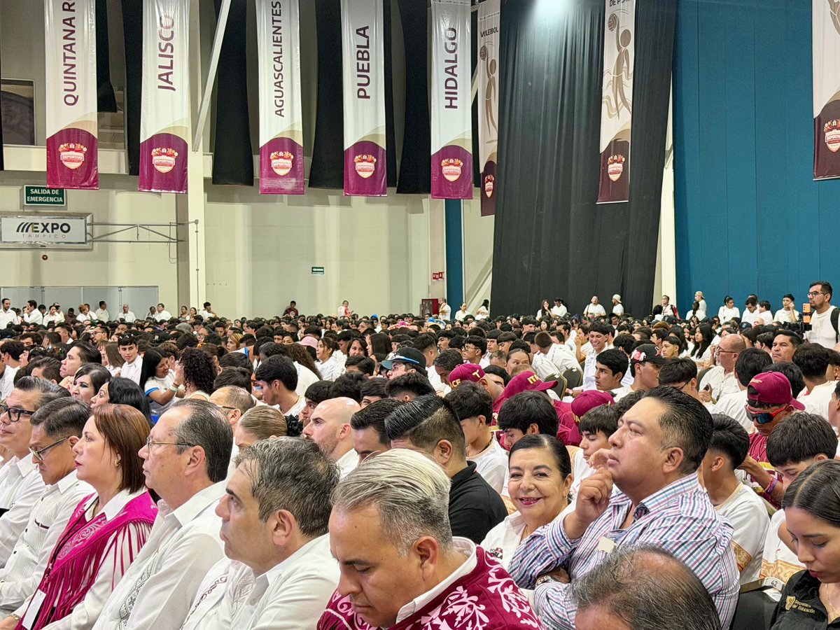 CECyTEPUE's tweet photo. 🏅✨Nuestra delegación poblana vive el inicio de esta gran competencia nacional
 XXII Encuentro Nacional Deportivo CECyTE 2026 en Tamaulipas, con el acompañamiento de la directora general, #virginiagmelgarejo  

#PorAmorAPuebla #CECYTEPuebla #HazloEnGrande https://t.co/riYPAWc3FA