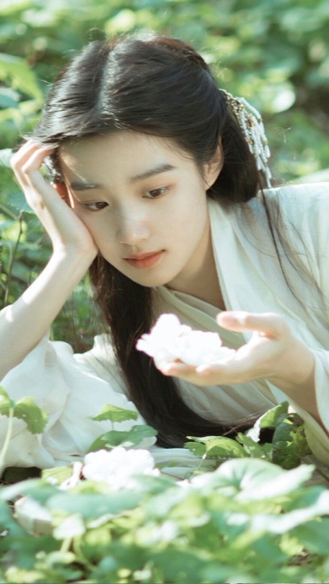 sptjnsx's tweet photo. Forest Fairy Irene🍀🪷
เทพธิดาพนาไพรมาก ทูตเซียนน้อย https://t.co/wtA4mJ0Iys