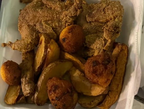 LSCatfish's tweet photo. Tuesday Means Fried Quail Time!

Treat yourself to our all-you-can-eat Fried Quail special every Tuesday. Crispy, seasoned, and cooked just right, it’s a local favorite that keeps guests coming back for more every week 😍

#JumpinCatfish #LeesSummitMO #KCMetroEats https://t.co/c9savVDkIo