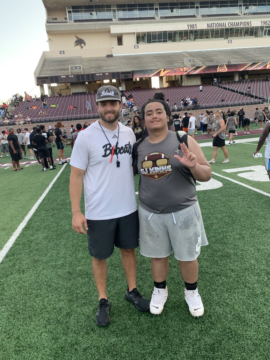 TavionFeag6p's tweet photo. I had an amazing day yesterday at @TXSTATEFOOTBALL camp down in San Marcos! Great exposure and  coaching! Putting as much effort out on the field! So grateful for this opportunity.  @CoachRCThompson @CoachCecilJ @tbyerly64 @VRFBRecruiting @vrhsfootball @CoachB_Miller @TheCoach_G https://t.co/LHlb7WozOX