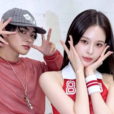 Leoljee's tweet photo. #NewProfilePic dengan restu mamah papah 🤍 #noedit #nomanips https://t.co/8LI5ToSgA9