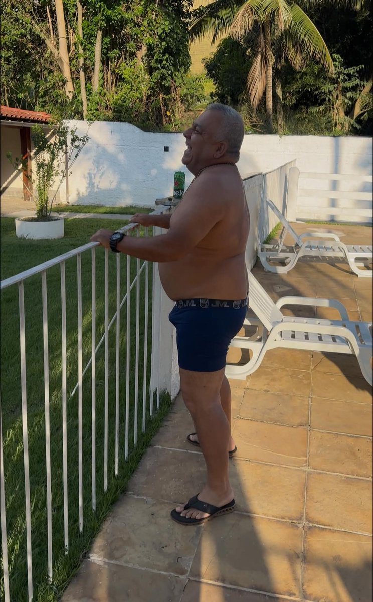 VICTORM4223603's tweet photo. Gordito sabroso , así como me gustan maduros https://t.co/smEWk86ycb