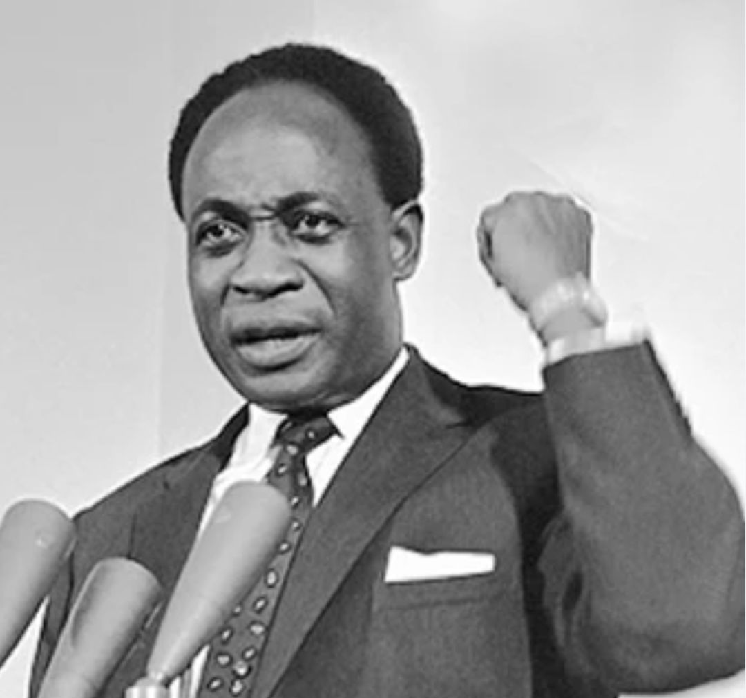 uwimbabazi_i's tweet photo. "The forces that unite us are intrinsic and greater than the superimposed influences that keep us apart."
~Kwame Nkrumah ❤️🌍🫡🙏

#OneAfrica 
#OneDestiny
#OneFuture
#AfricanUnite https://t.co/9jrVHxfyzx