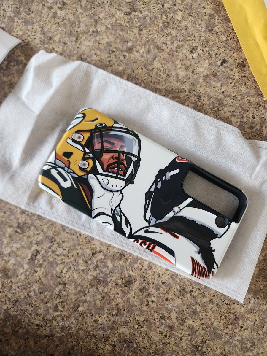 RoccoD248's tweet photo. So sweet I had to get a second one , but now I need the 100FGB case lol . https://t.co/NaKs5PfIDX