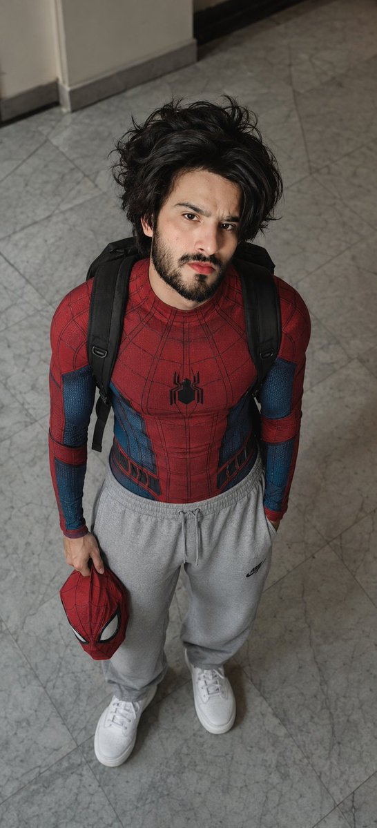 AapkaZayn's tweet photo. I’m just your friendly neighborhood Spider-Man."  🕷️🕸️ https://t.co/KmpEDPw9Nu