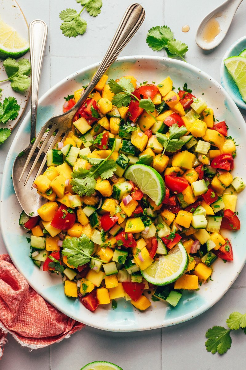 minimalistbaker's tweet photo. 20 Simple Summer SIDE SALADS! 🥗Quick + easy to make with seasonal ingredients! Whether you have an abundance of cucumbers 🥒, or are craving the sweet flavors of peak summer produce 🍉🌽🍓, these recipes have you covered!⁠ Tap the link for the recipes: https://t.co/vxelzfsixi https://t.co/PaeHnOCd2m