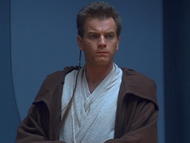 LuisFansitodeOp's tweet photo. Me río un poco recordando que la versión de Vader más joven mostrada hasta ahora sigue siendo menor que Obi Wan en episodio I (1 año después del episodio III Anakin tiene 23 mientras que Obi Wan tenía 25 cuando se conocieron) https://t.co/kH1YZTunaU