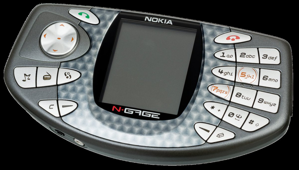 MuK00I_'s tweet photo. @pipkinpippa someone needs to remake Ngage with all the latest BT and wifi etc

(fuckMicrosoft for killing nokia way back when) https://t.co/2xxDoYFlh4