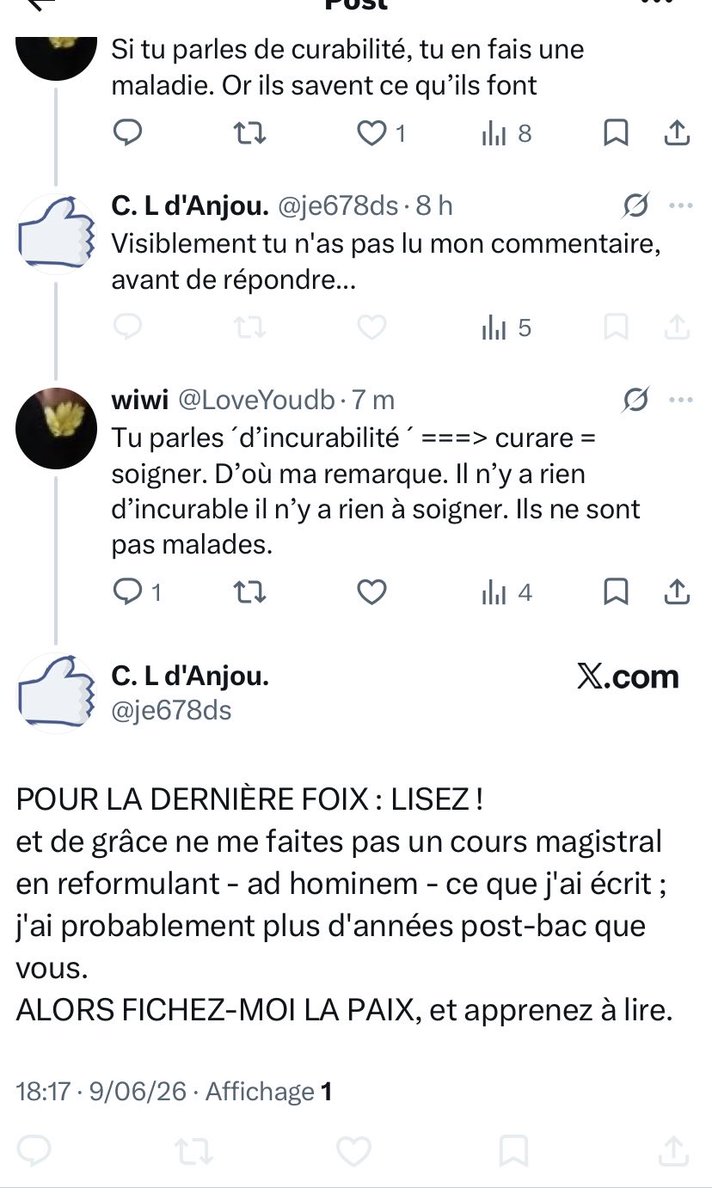 LoveYoudb's tweet photo. @Claire_Gabriel_ Pourriez-vous dire à ce crétin 🤡 de @je678ds qui m’a bloqué parce qu’il n’a aucun argument et pour m’empêcher de le recadrer qu’il n’ a certainement pas un niveau post bac supérieur au mien. Je suis au sommet du sommet https://t.co/x5vpBtR5MF