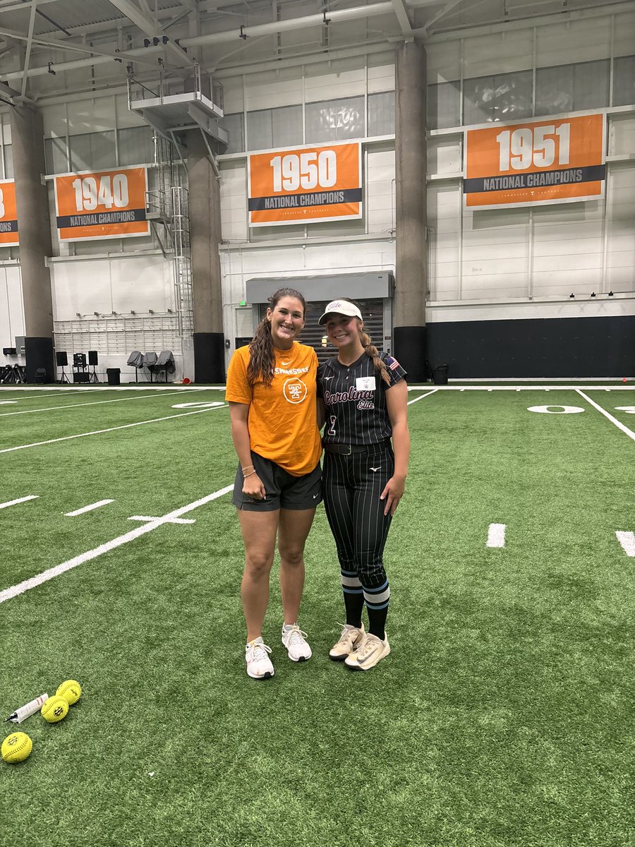 MaryKateLively's tweet photo. What a great camp @Vol_Softball!!!! Thank you for a great time!!! https://t.co/9WXhzk0hly