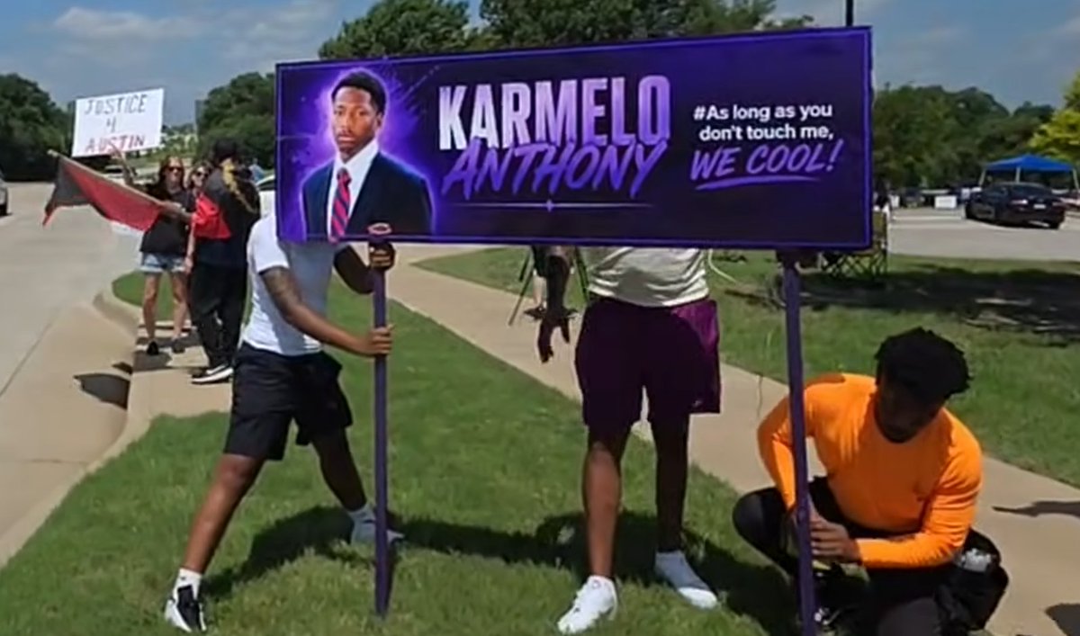 LiquidatedCake's tweet photo. "As long as you don't touch me, we cool!" - Karmelo Anthony April 2, 2025 https://t.co/t5qPalih7r