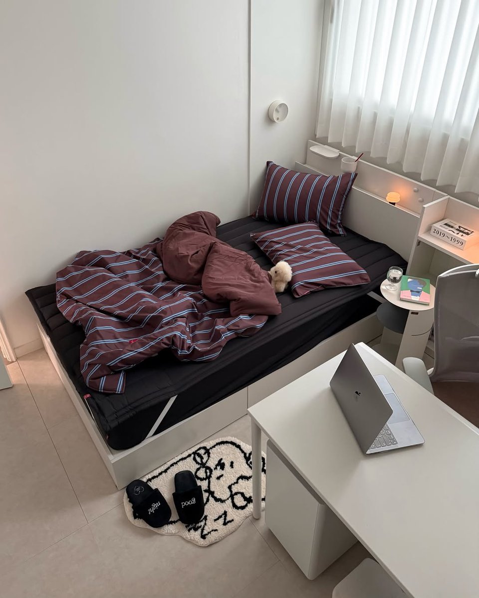 interiorsuckerr's tweet photo. https://t.co/hlmtz5Doqg